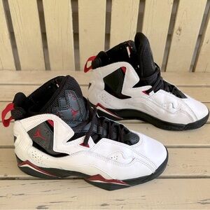 Boys Jordan basketball shoes